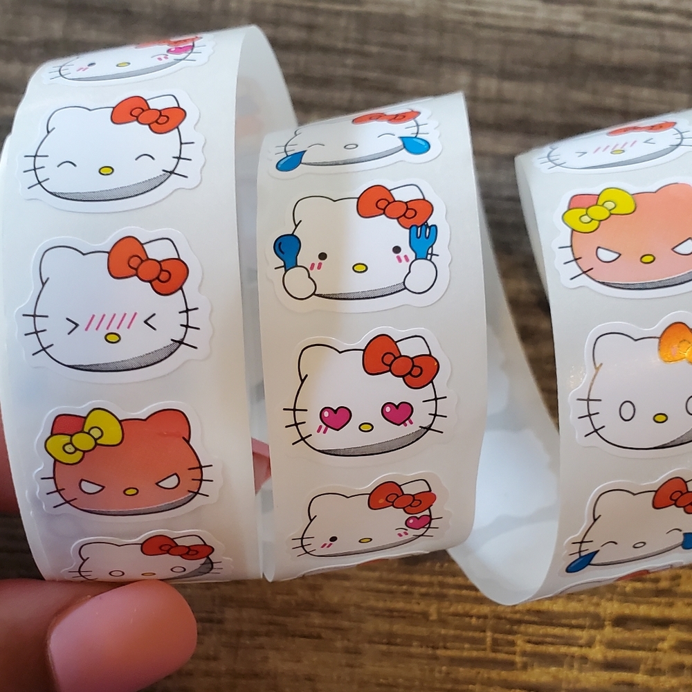 ๐๏ธ 20 Hello Kitty Emoji Style Stickers ๐๏ธ - Picture 3 of 7